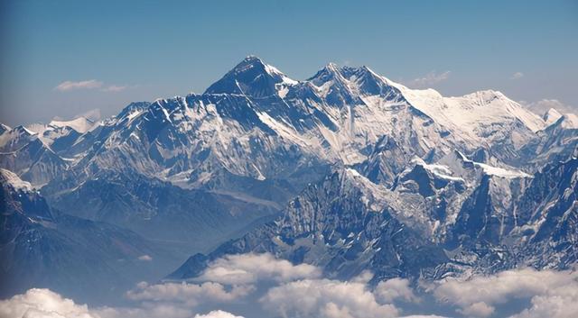 七座世界最高的山在哪?登山人最想征服的世界最高峰