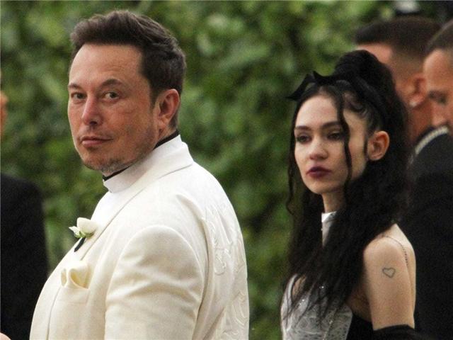 Musk S Sixth Son Is Called X Ae A 12 Musk Luju Bar