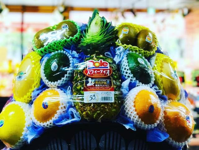 分享日本超市的那些水果，网友表示：包装太华丽，一看就很贵(图4)