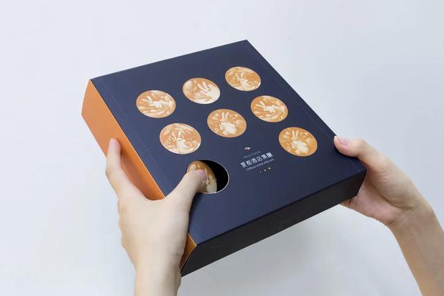 月饼的征途是“星辰大海”！10款让你舍不得拆的月饼包装赏析(图9)