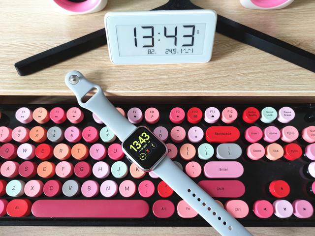 60天超长待机，IP68级防水，这款智能手表满足多种运动需求