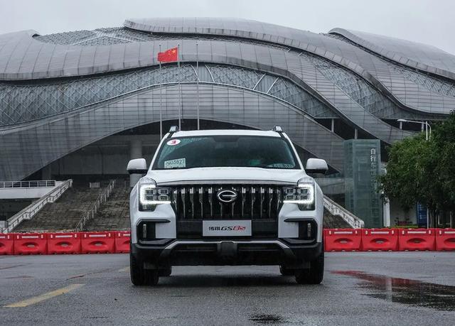 硬就完事了 硬核旗舰大五座suv 传祺gs8s动感来袭 星际派
