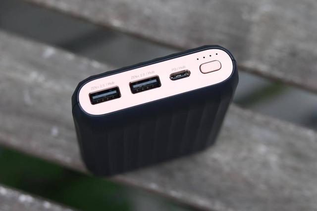 双向45W+扩展坞，ZENDURE给你内外均轻奢的体验