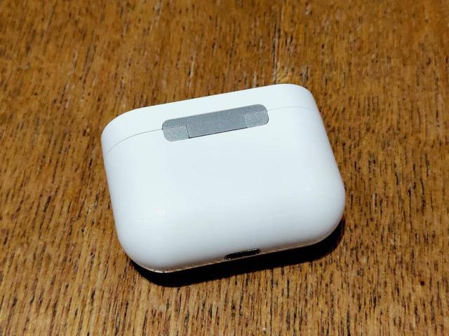 西圣ASN半入耳蓝牙耳机，带来超越百元级颜值与音质的体验