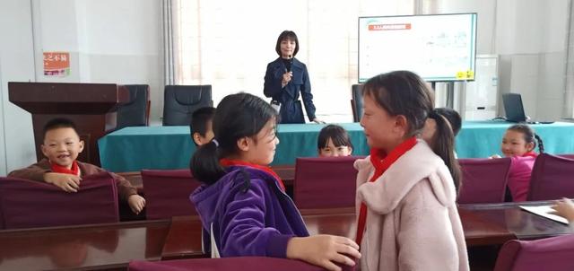 成都天府新区永兴小学丨背起行囊 向阳生长