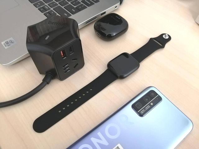 六位一体能智集中管控～飞利浦摩天轮多功能插座