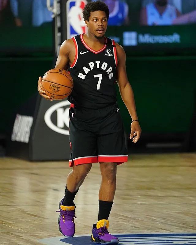 shoes nba players wear