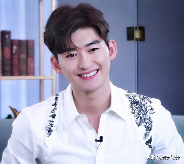 Zhang Han Generously Mentioned The Topic Of Girlfriend In The Live Broadcast And The Netizens Were Excited And Shouted That He Would Do What He Said Luju Bar