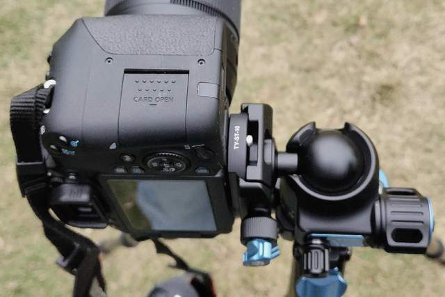 不比不知道，思锐微单三脚架ST-124+ST-10套装成就国货之光，稳定与颜值并重