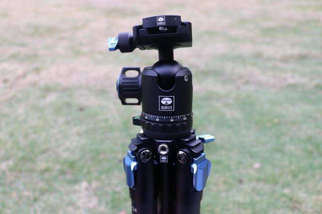 不比不知道，思锐微单三脚架ST-124+ST-10套装成就国货之光，稳定与颜值并重