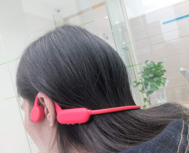 南卡Runmer pro：见证与众不同，自带音乐的骨传导