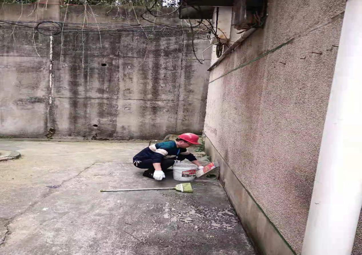 湘潭县卫生计生综合监督执法局开展爱国卫生日活动工作简报