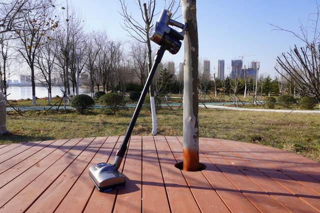 用洒拖F6吸拖一体机，两份家务只出一份力，打工人的周末惬意了