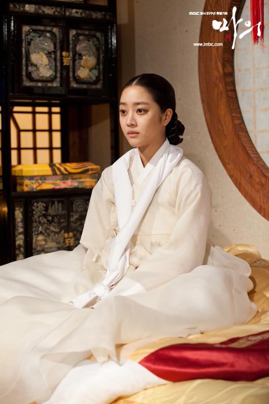 8点认识《九尾狐传》赵宝儿 51韩团 – 韩国娱乐,韩国女团,韩国男团