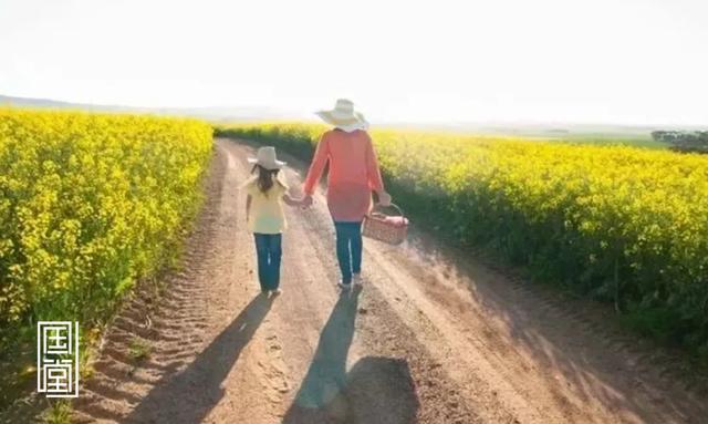 父母在这5个方面越舍得，孩子越有出息！-兜得慧