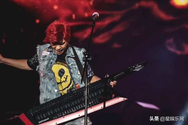 八三夭压轴 夏恋嘉年华 演出 陪歌迷一起共度浪漫七夕情人节 音乐 星娱乐