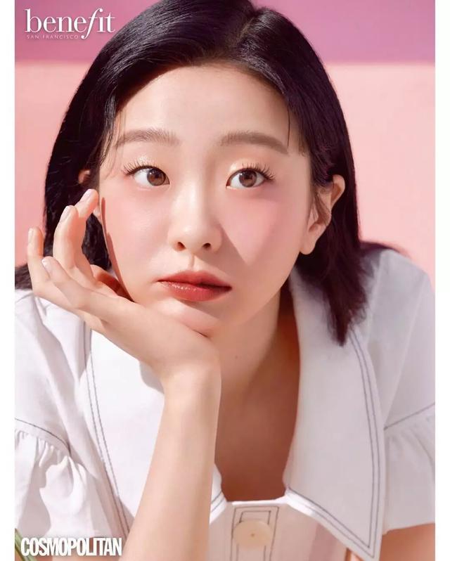 梨泰院class女主金多美的清纯模特时期公开