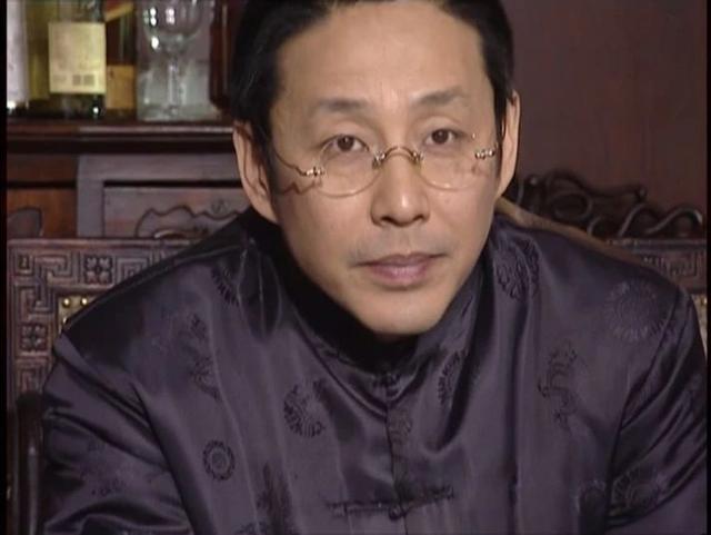 《八佰》之前，他已经牛逼了30年！