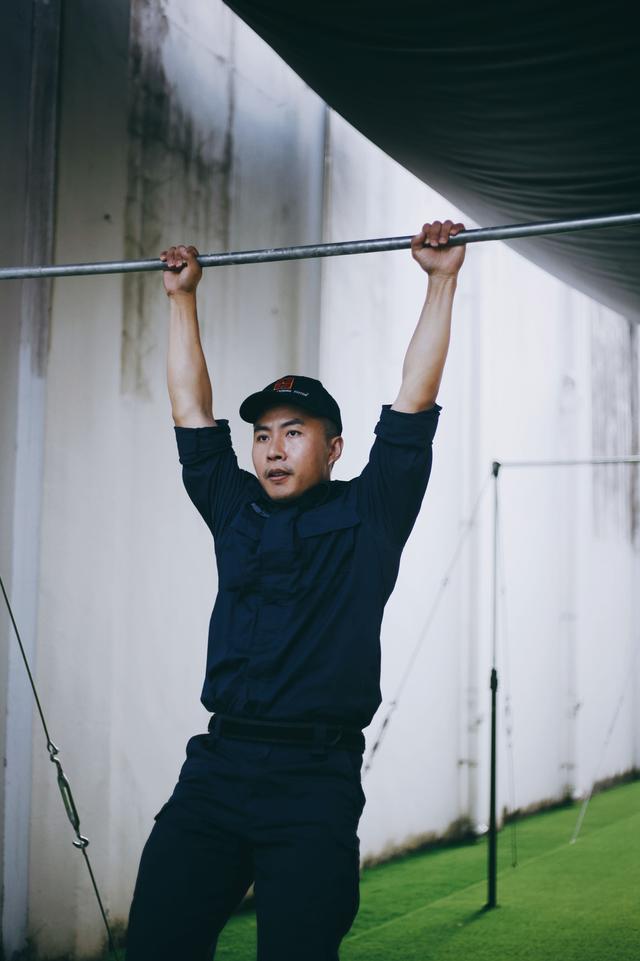 硬核|战时为警 训时为师 沙区警营里的超硬核“老师”