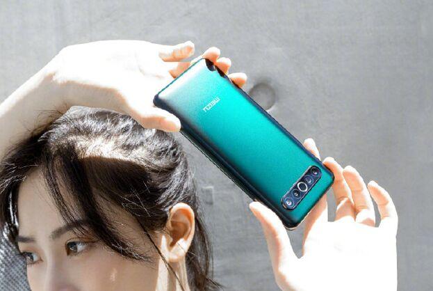 ����������ɫ������ƻ����С�ס�һ�ӻ�������17ϵ�о������ܲ�����