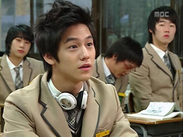 6个让你爱上金泛的小秘密,和李敏镐是10年好兄弟 51韩团 – 韩国娱乐