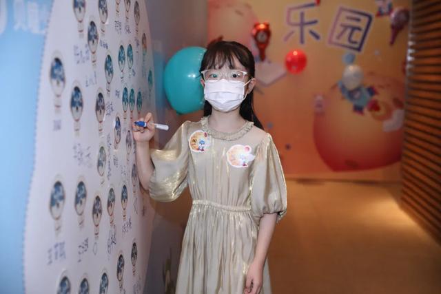 瞳庆周年，贝贝伴你成长！
