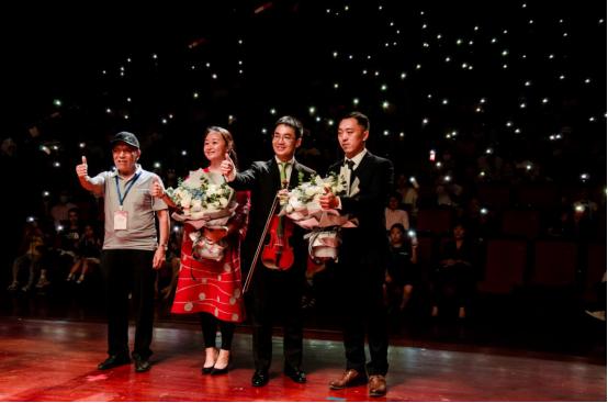 亚洲小提琴王子高参代言CHRISTINA小提琴开启行业先河新篇章