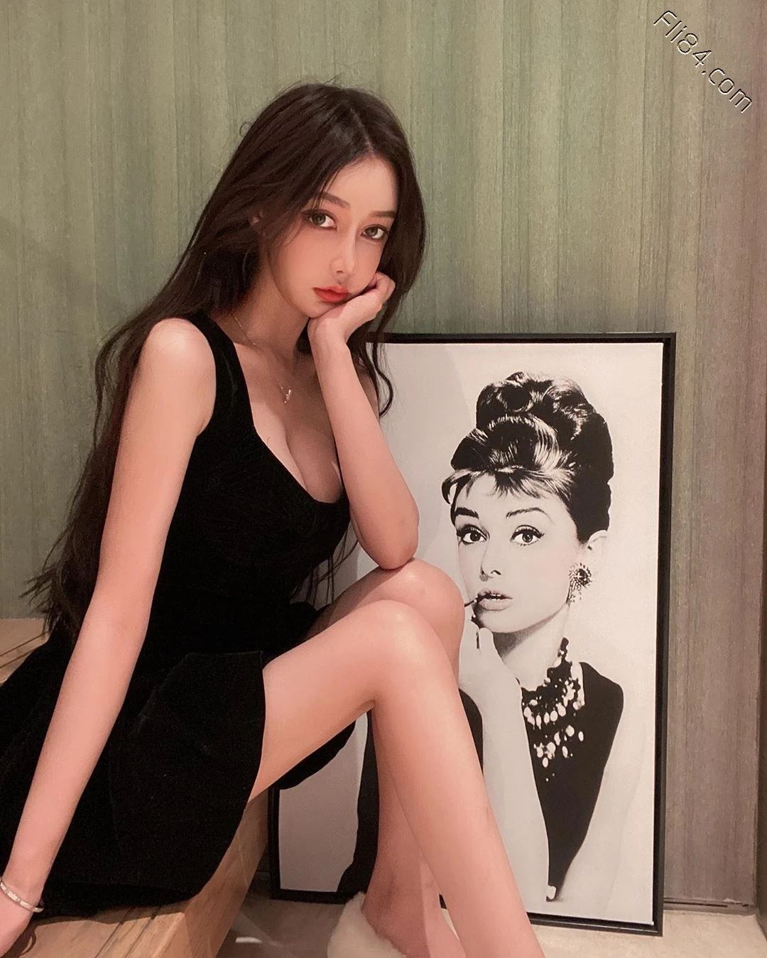 正妹演员“heesch.chi”性感的翘臀妹子写真 - 全文 节操写真馆 热图132 正妹演员“heesch.chi”性感的翘臀妹子写真 - 全文 节操写真馆 热图132