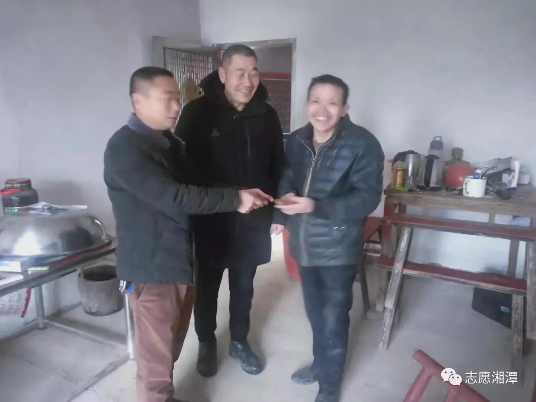 爱助残疾重病困境家庭——我们在行动