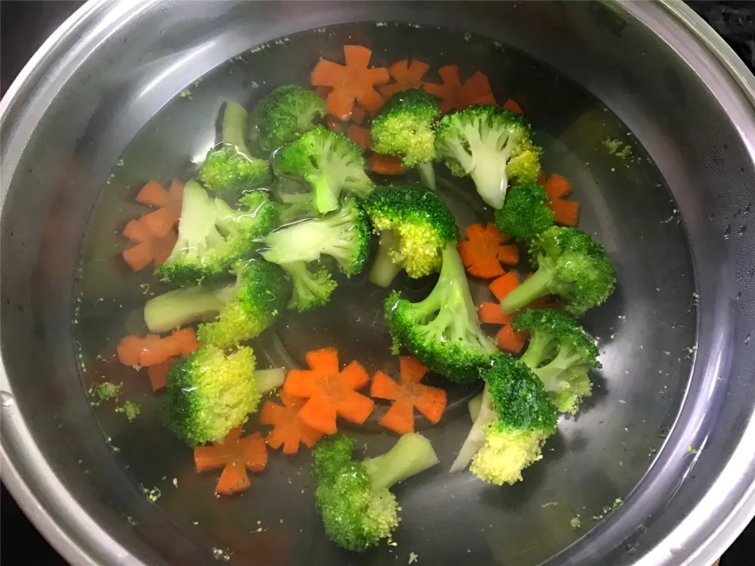 美食做法：洋葱肥牛盖饭，鲜香嫩滑，在家自己几块钱就搞定 第7张