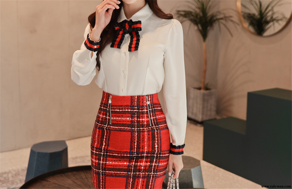 孙允珠丨幻影樱红交错学院青春格子裙