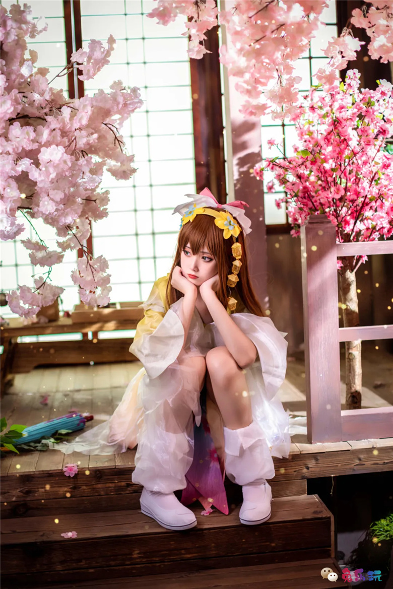 秋楚楚丨《王者荣耀》娜可露露 婉萤