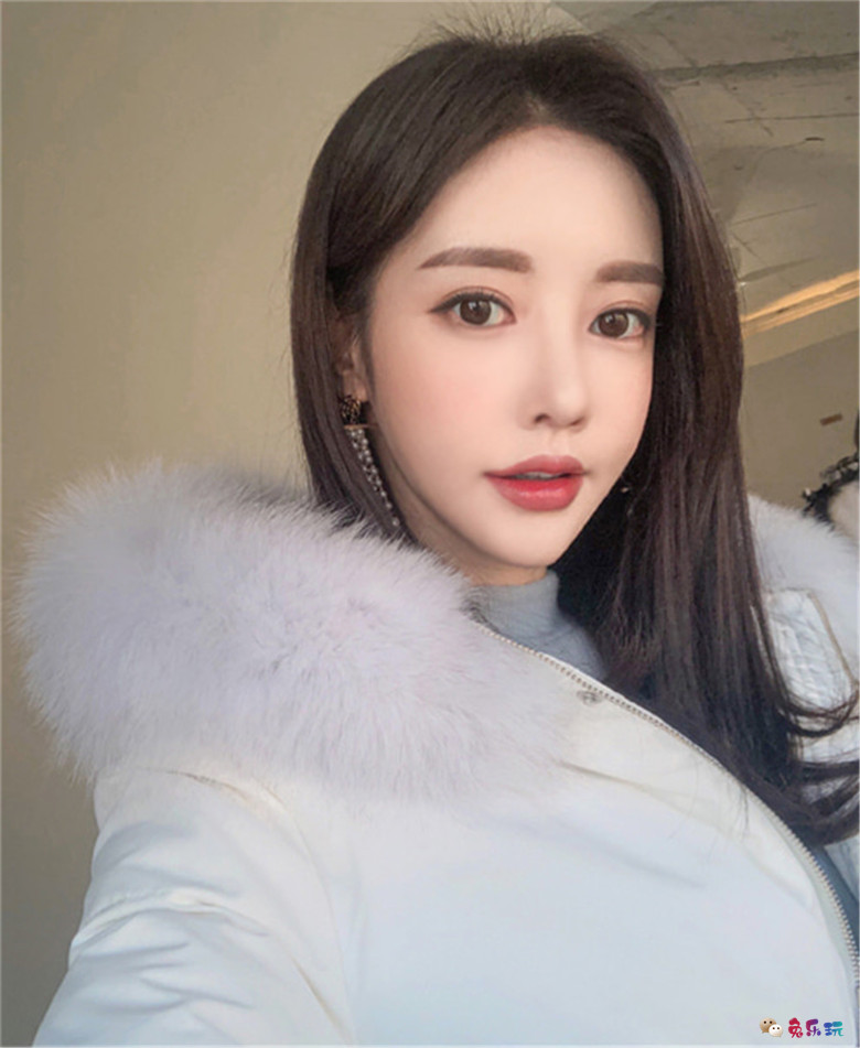 孙允珠丨巴黎油画田园湖泊文艺少女裙