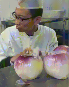 爆笑动图图片：开着跑车也输得这么惨是我没想到的！