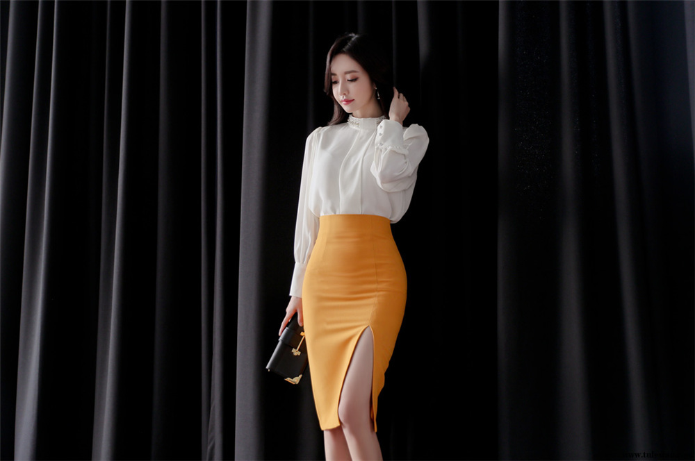 孙允珠丨费加罗白雪北欧宫廷高雅衬衫