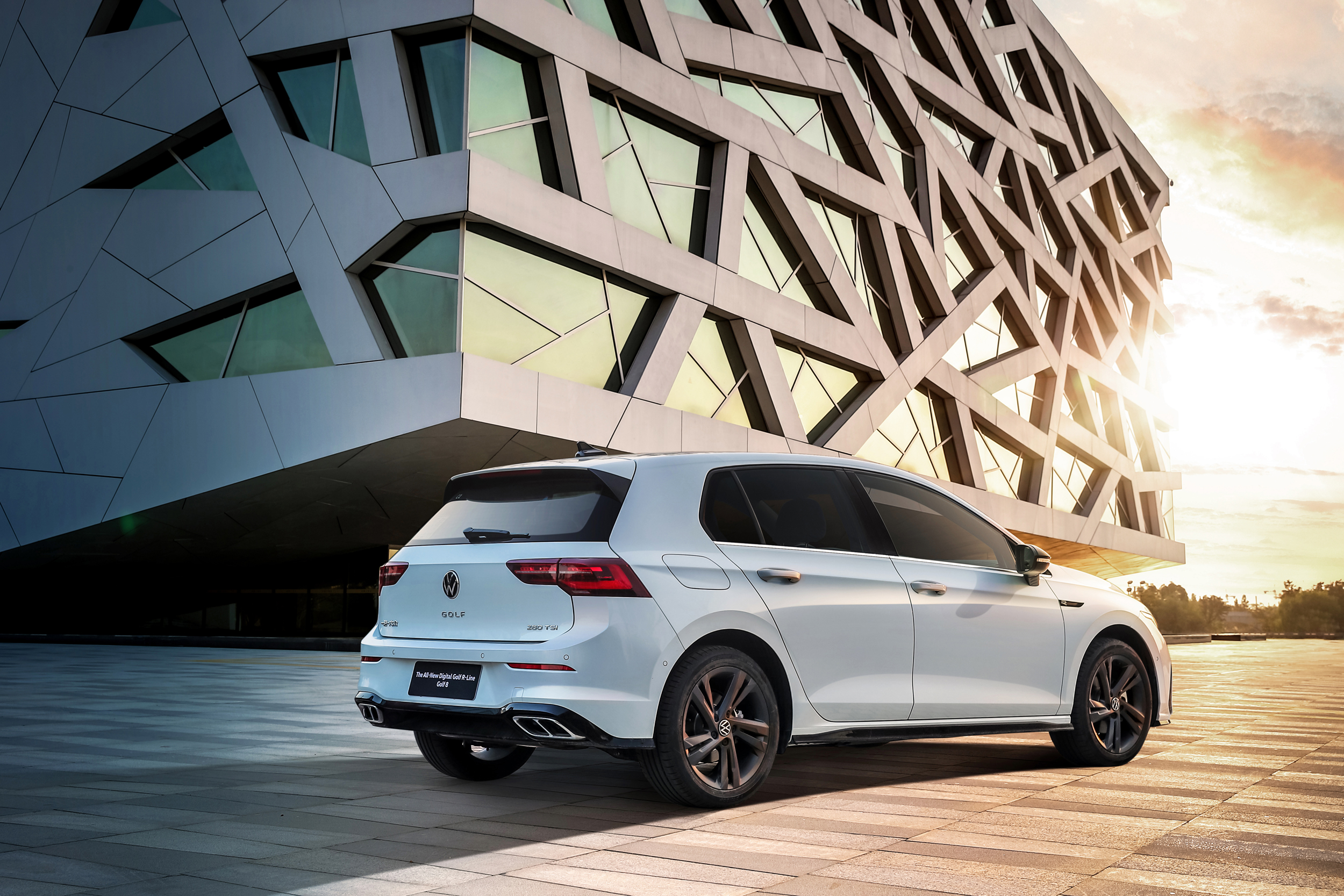 "万"众之选,一汽-大众全新数字高尔夫交付量破万!