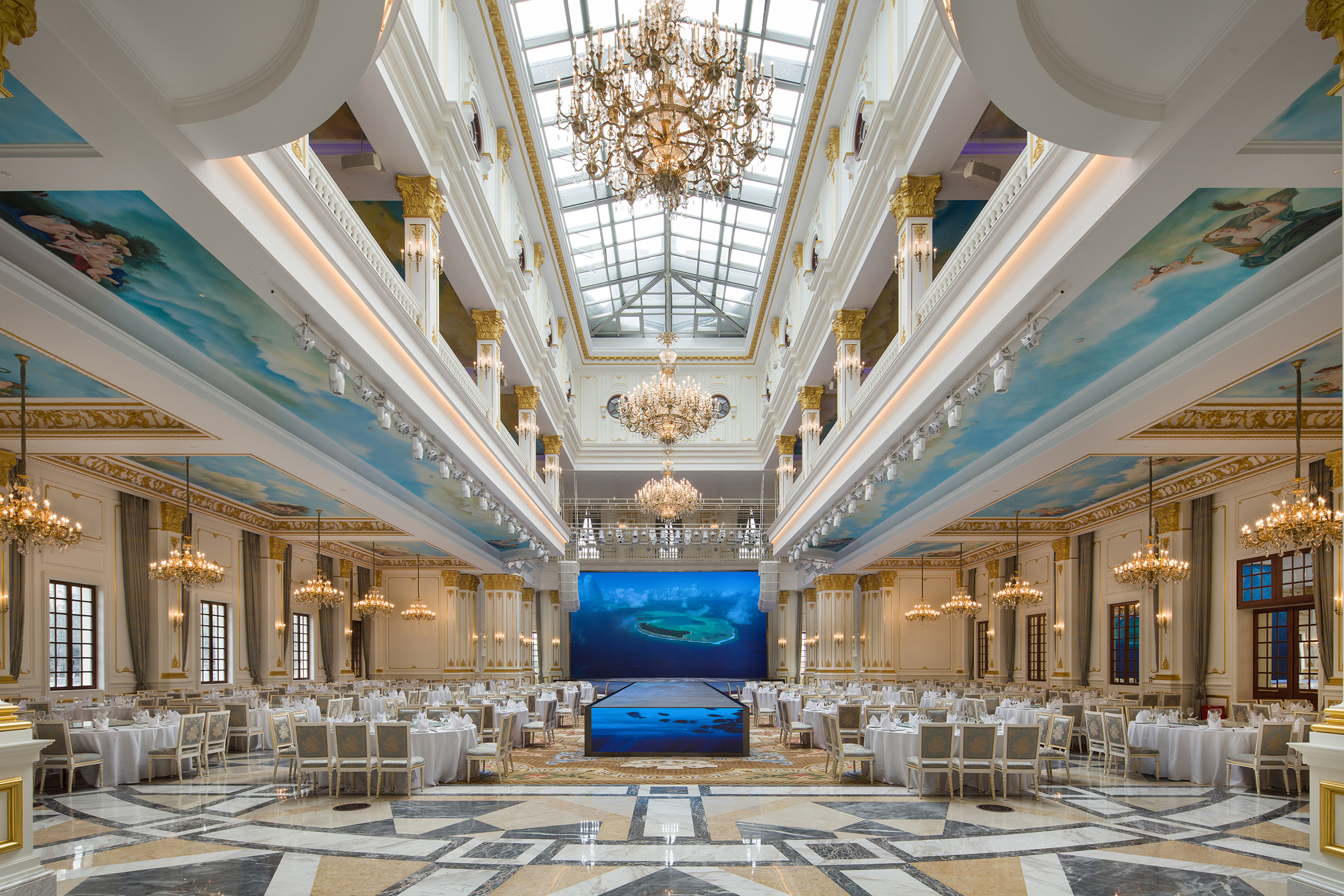 louiecastle | 路易城堡·臻心之选 | 成都路易城堡文化传播有限公司