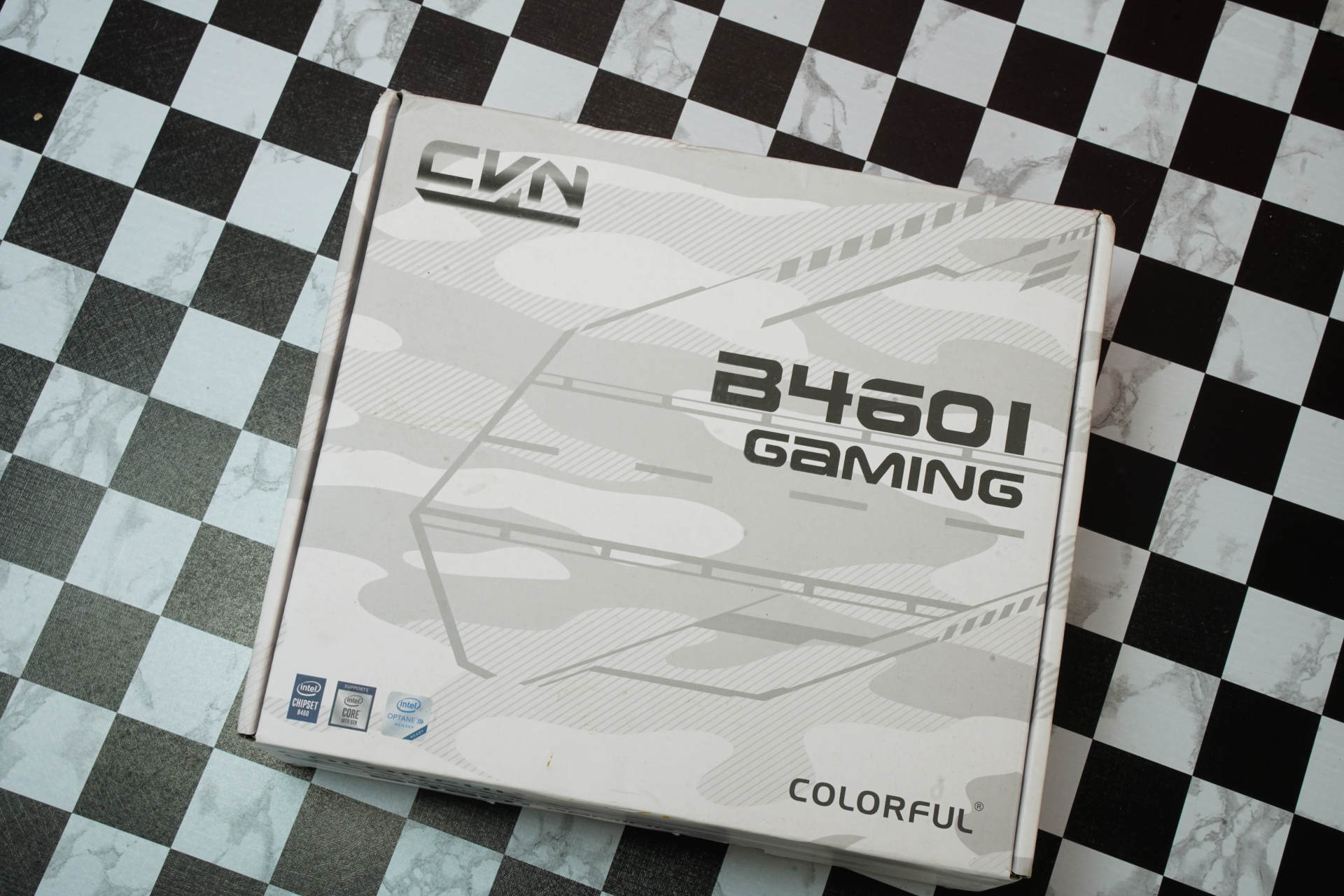 DIY玩家如何给媳妇选择电脑？乔斯伯BO100装机实录