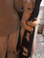 这13张gif太好笑了：妈妈的笑容逐渐消失了