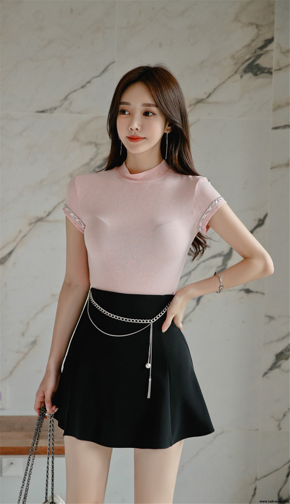 孙允珠丨粉黛梦幻初恋芭比短袖打底衫