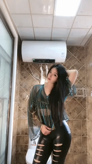 看了受不了的美女GIF：韩国舞团这是真会跳啊！