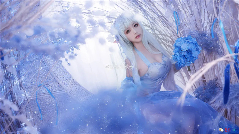 樱岛嗷一丨《Re：从零开始的异世界生活》爱蜜莉雅