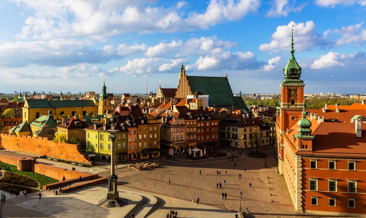 但是,另一方面,正是波兰妇女以企业家精神,自我教育,从事职业和男人