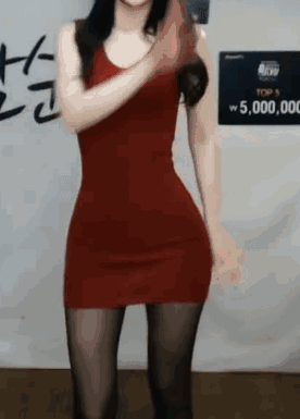 美女图片动态的：妖精，吃我老孙一棒！