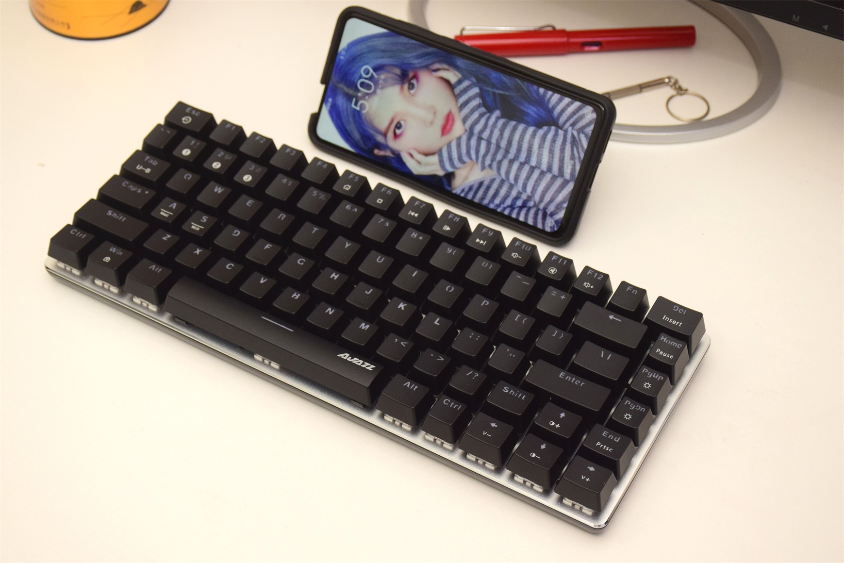 这把键盘终于有无线版了黑爵ak33首发评测