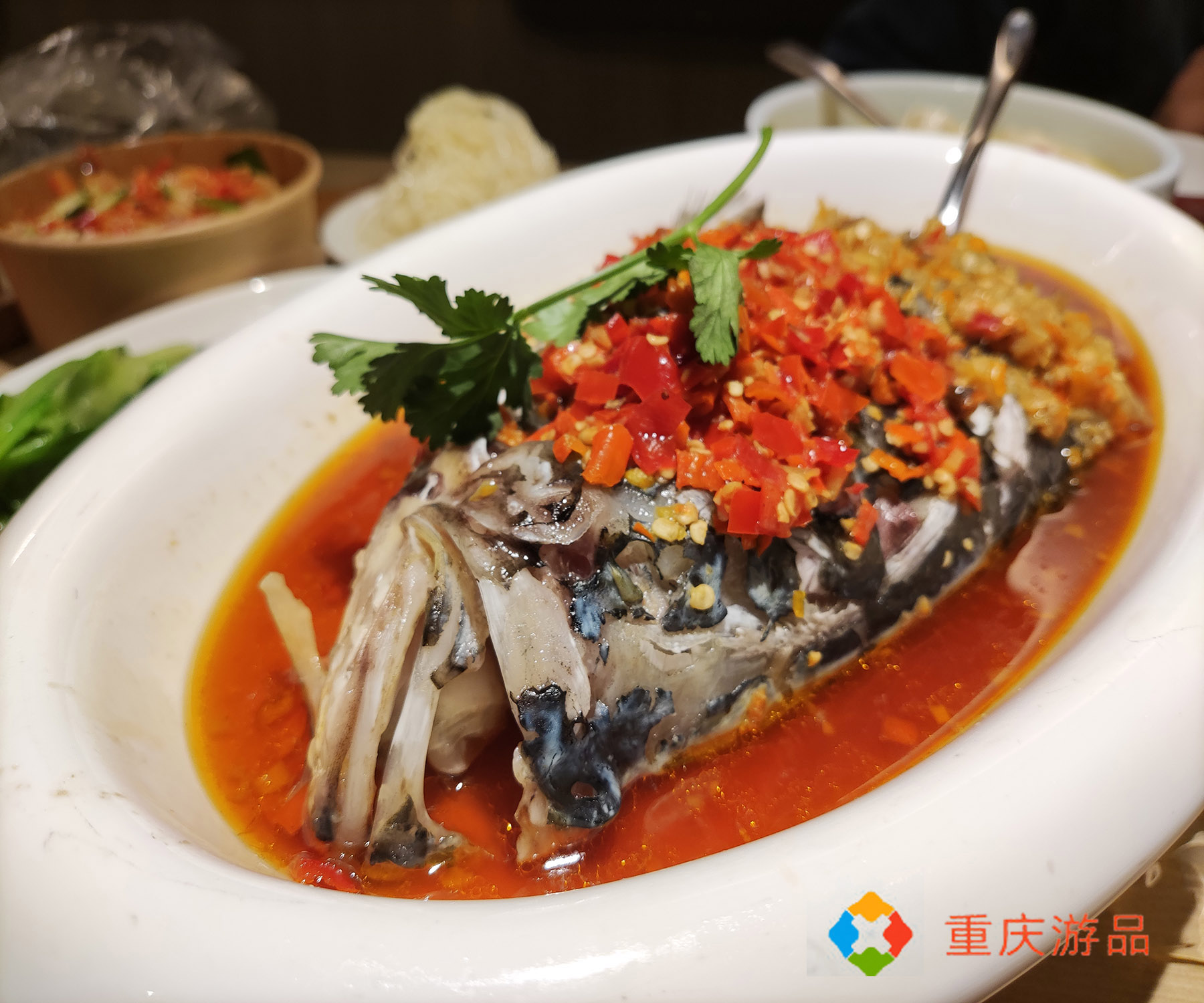 “小葱日食记”——剁椒鱼头：湘人最爱的味道！ - 哔哩哔哩