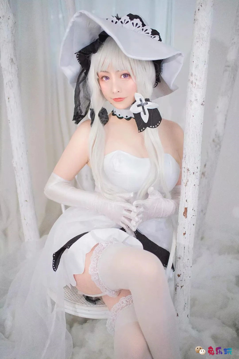 阿衫丨《明日方舟》斯卡蒂 泳装